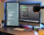 Cách xoay màn hình máy tính bằng Cài đặt Hiển thị (Display Settings) 